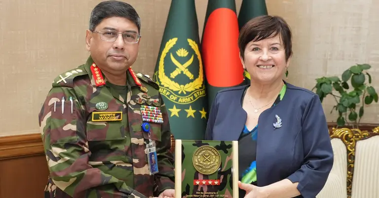 সেনাপ্রধানের সঙ্গে চেক প্রজাতন্ত্রের রাষ্ট্রদূতের সৌজন্য সাক্ষাৎ